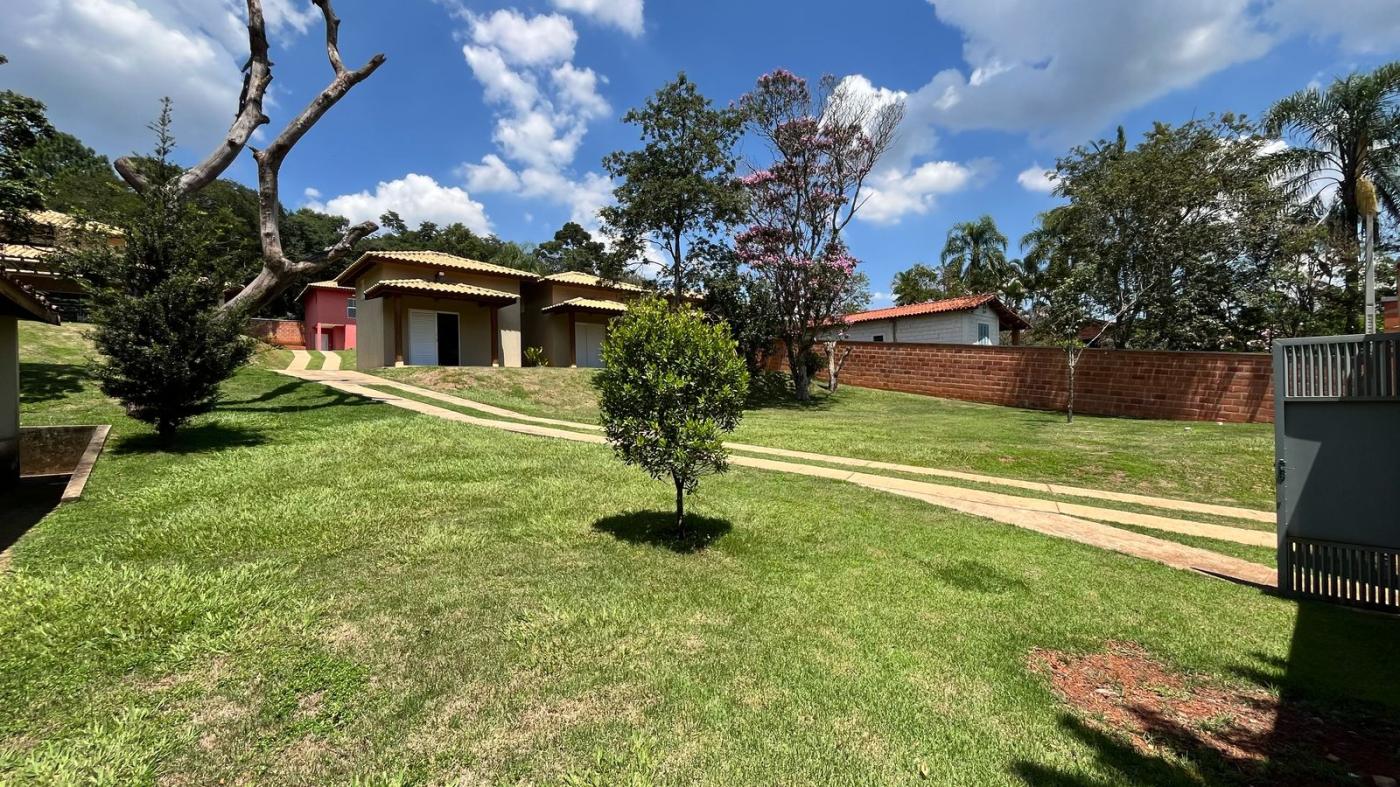 Chácara à venda com 6 quartos, 400m² - Foto 47