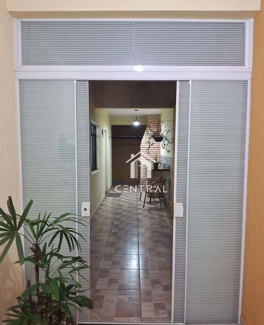 Sobrado à venda com 3 quartos, 178m² - Foto 13