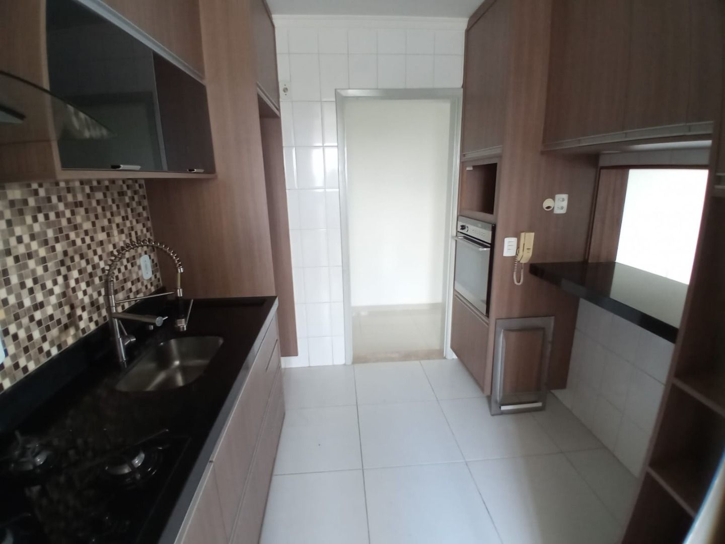 Apartamento à venda com 3 quartos, 69m² - Foto 11