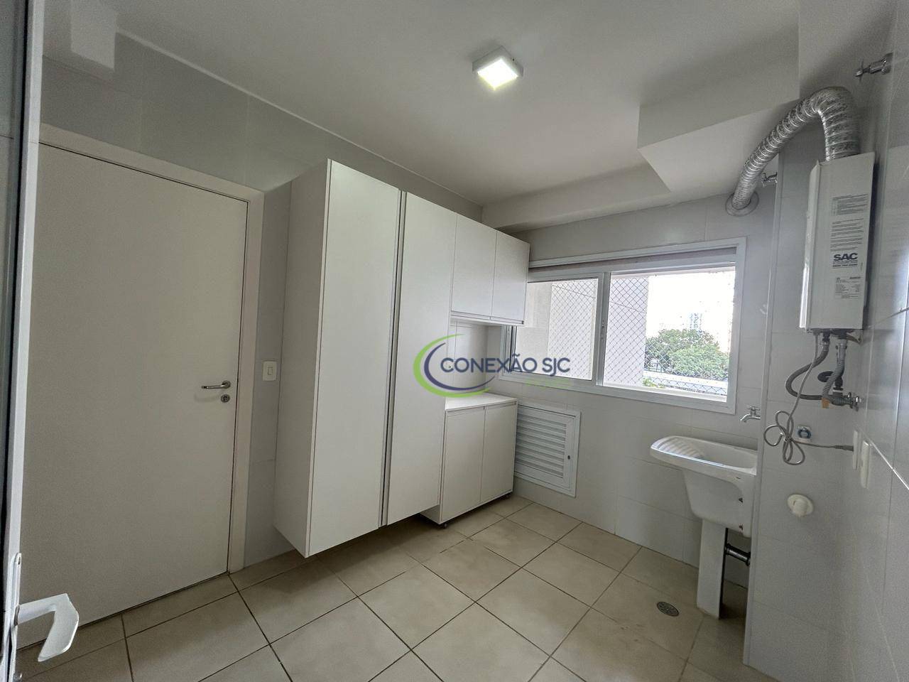 Apartamento para alugar com 4 quartos, 190m² - Foto 20