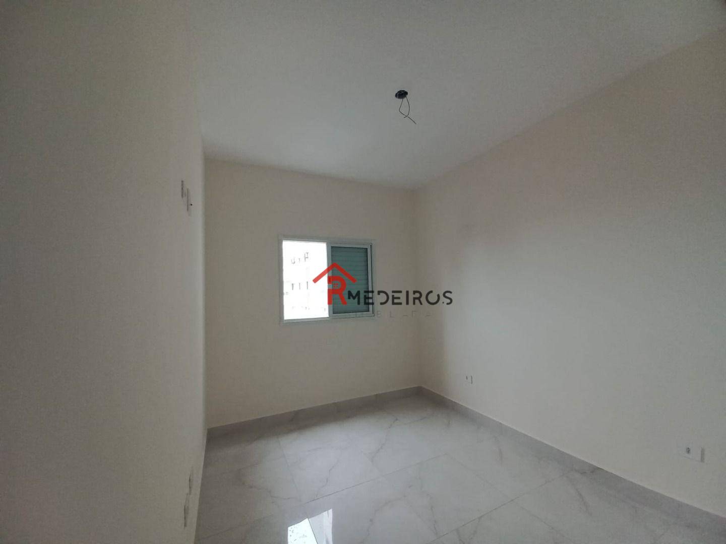 Apartamento à venda com 2 quartos, 70m² - Foto 15