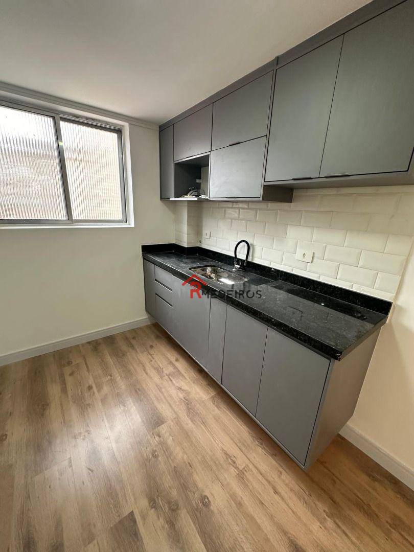 Apartamento à venda com 2 quartos, 65m² - Foto 5