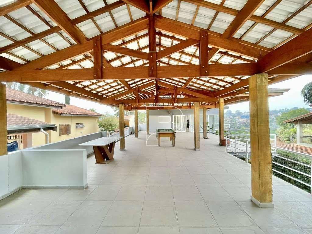 Casa de Condomínio à venda com 4 quartos, 400m² - Foto 32