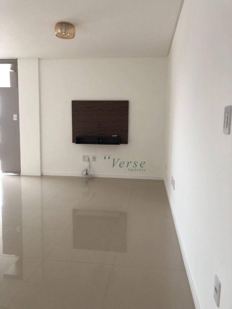 Apartamento à venda com 3 quartos, 100m² - Foto 2