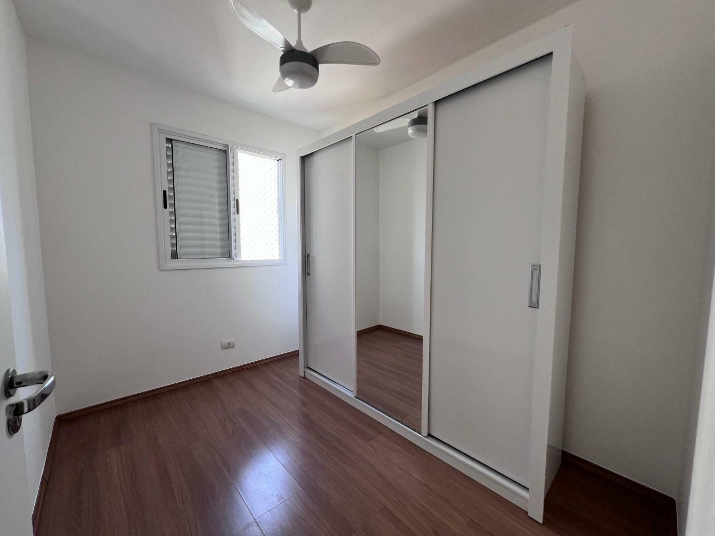 Apartamento à venda com 2 quartos, 53m² - Foto 11