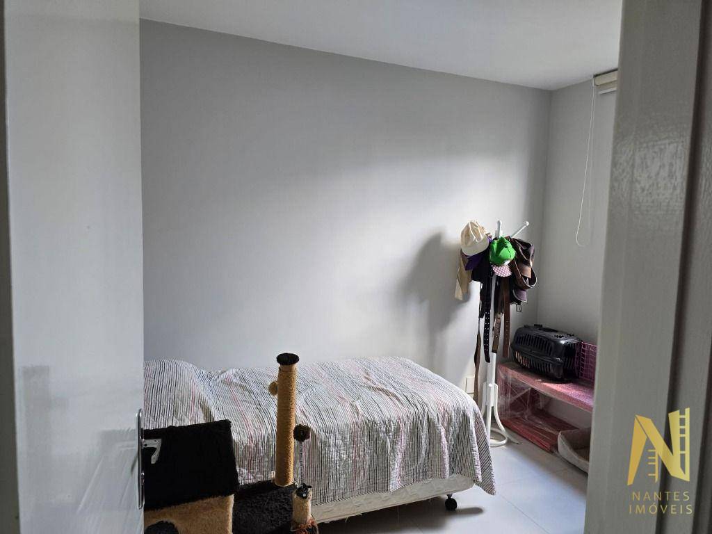 Apartamento para alugar com 3 quartos, 72m² - Foto 7