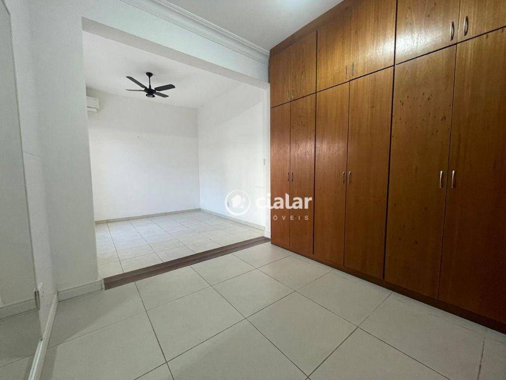 Apartamento à venda com 3 quartos, 230m² - Foto 7