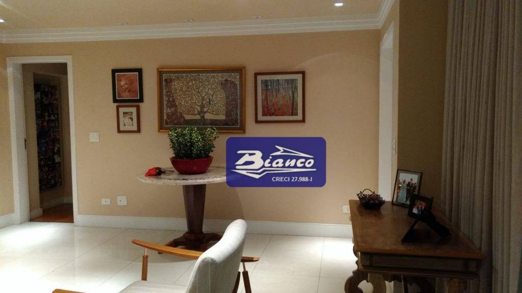 Apartamento à venda com 4 quartos, 250m² - Foto 21
