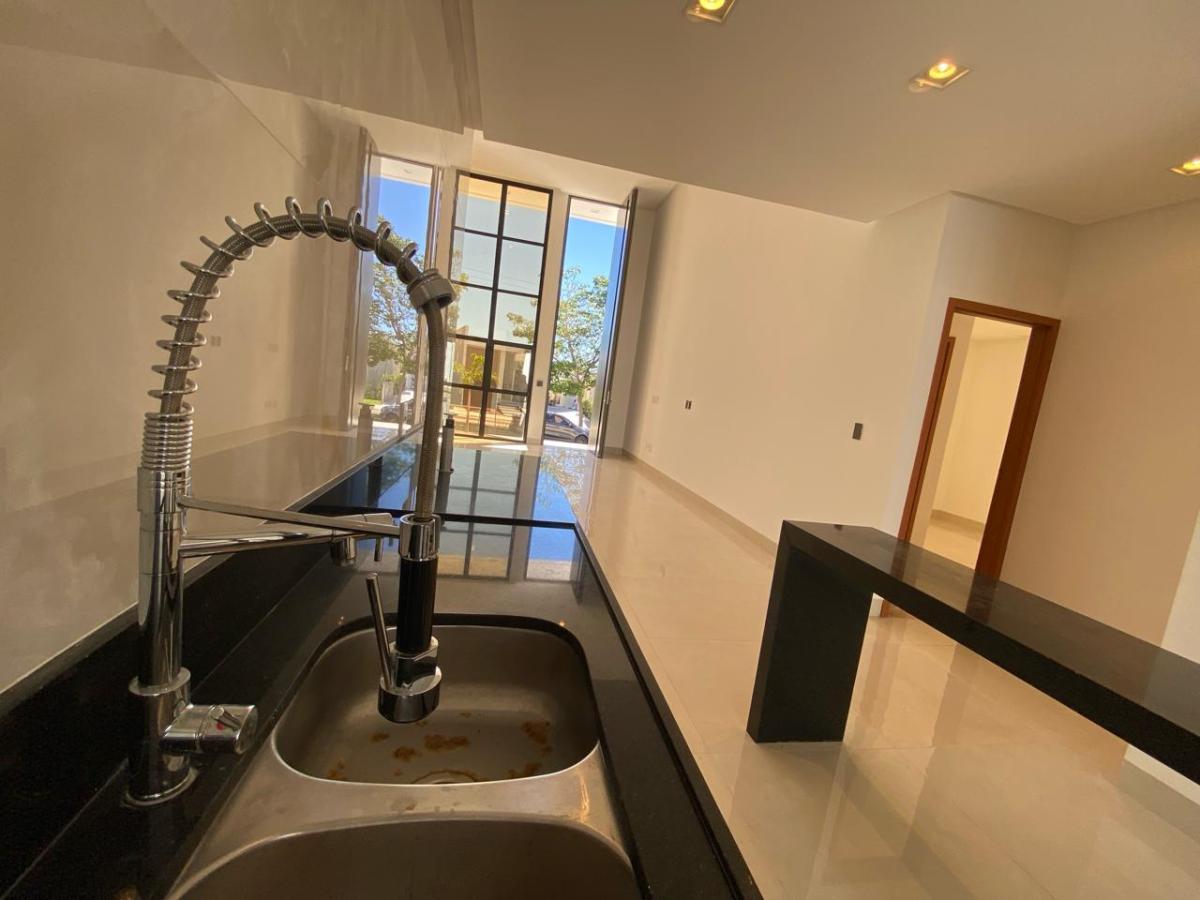 Casa de Condomínio à venda com 3 quartos, 360m² - Foto 6