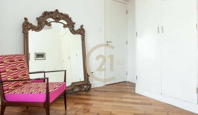 Apartamento à venda com 2 quartos, 100m² - Foto 13