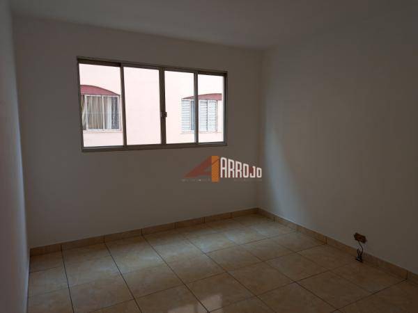 Apartamento à venda com 2 quartos, 56m² - Foto 6