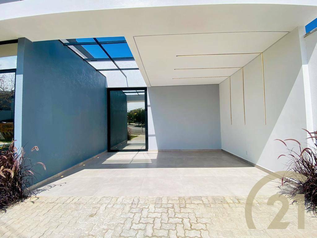 Casa de Condomínio à venda com 3 quartos, 200m² - Foto 4