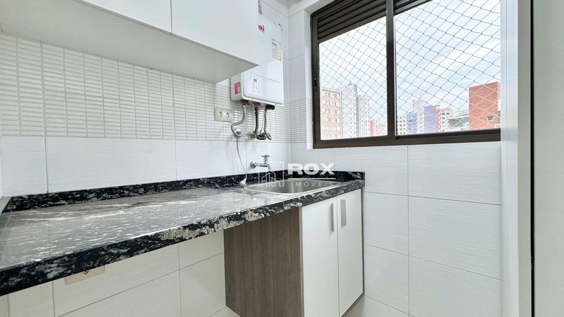 Apartamento à venda com 2 quartos, 66m² - Foto 12