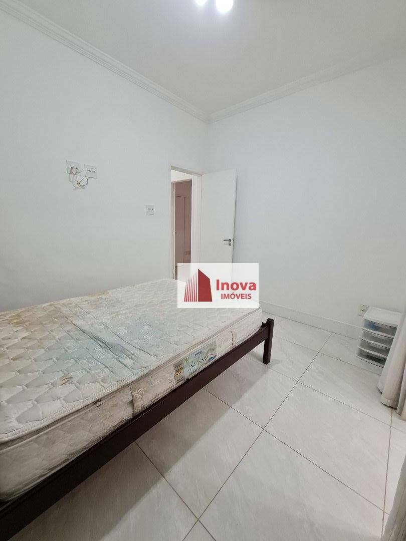 Apartamento à venda com 3 quartos, 140m² - Foto 27