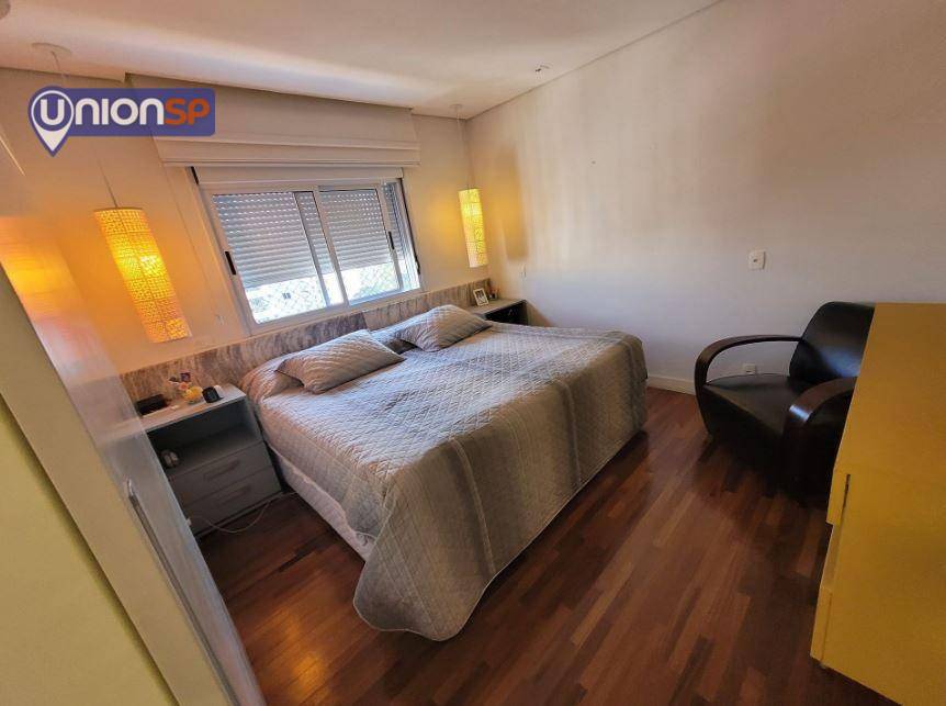 Apartamento à venda com 2 quartos, 170m² - Foto 4