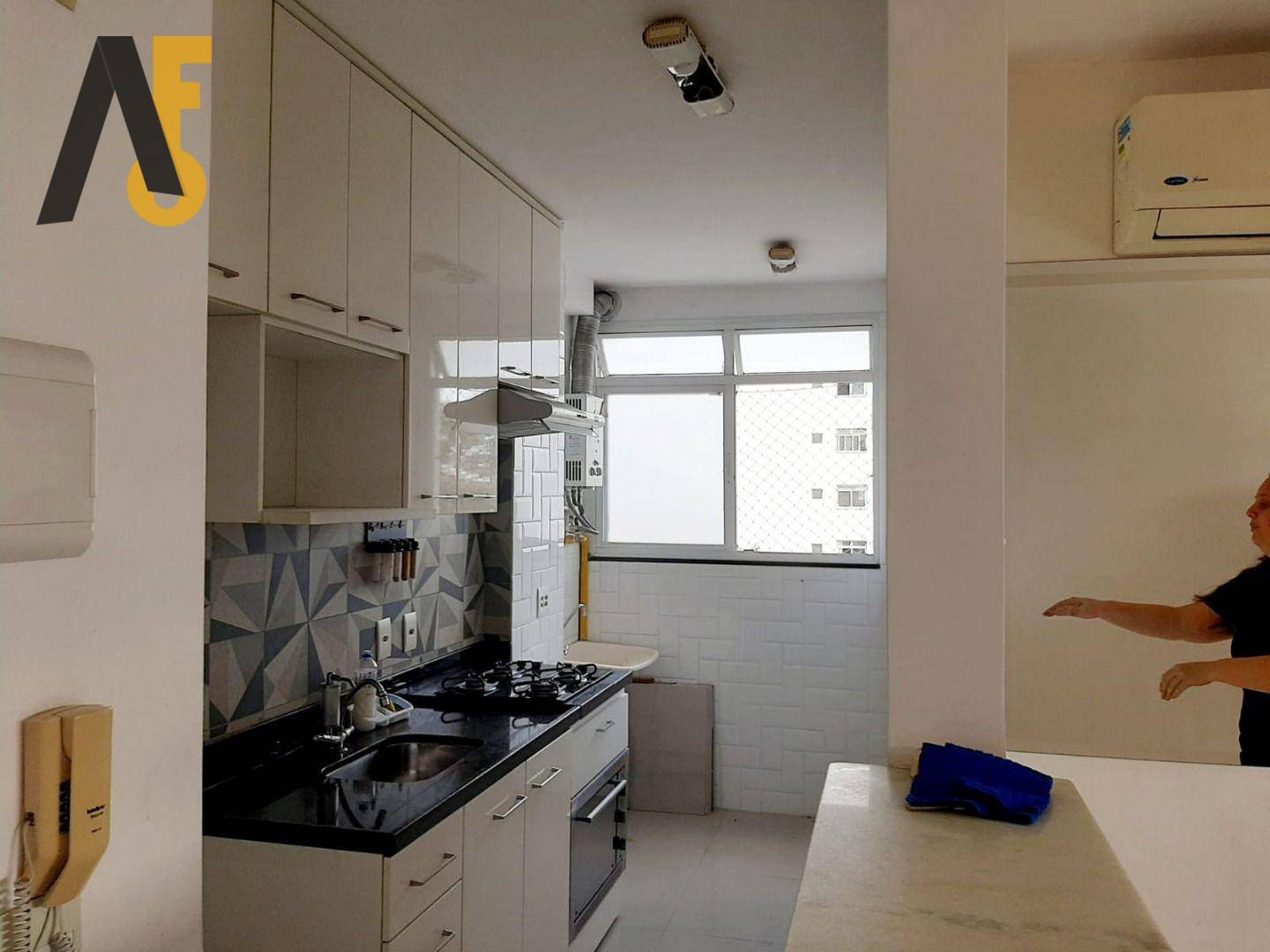 Apartamento à venda com 2 quartos, 49m² - Foto 10