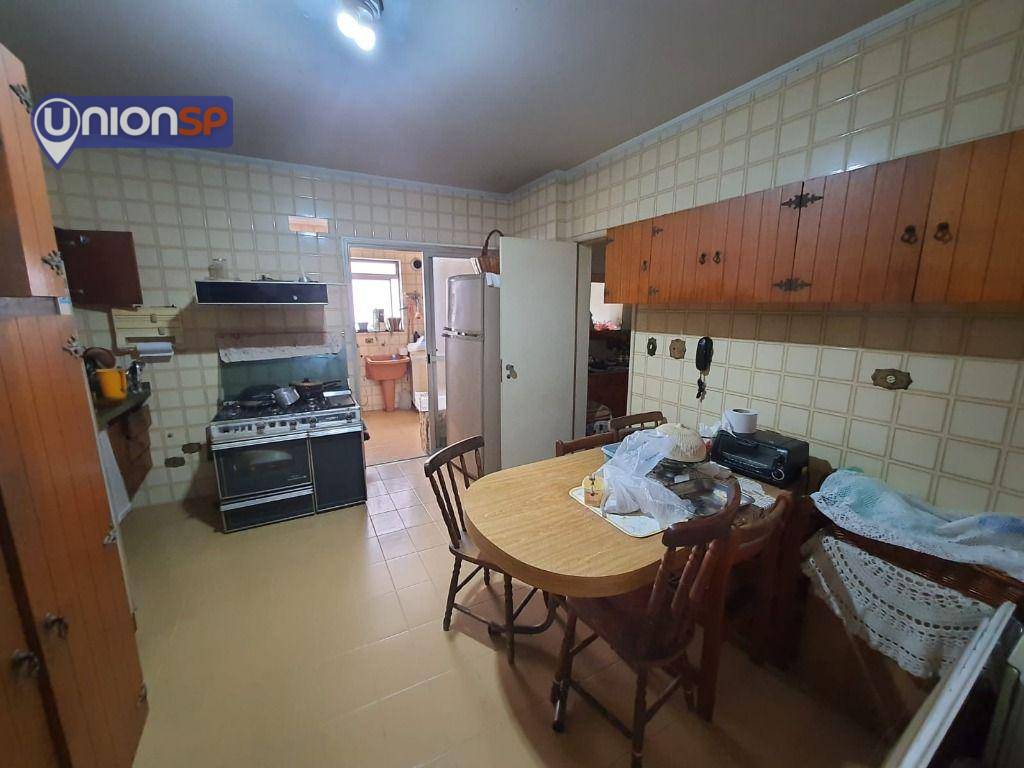 Apartamento à venda com 3 quartos, 130m² - Foto 14