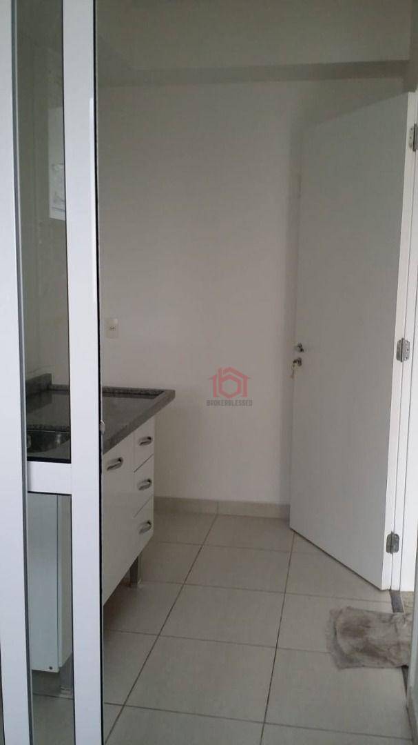 Apartamento à venda com 2 quartos, 52m² - Foto 5