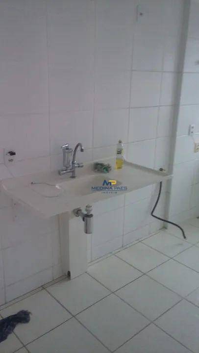 Apartamento à venda com 2 quartos, 55m² - Foto 3