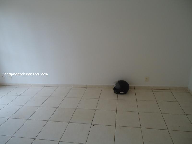 Apartamento à venda com 2 quartos, 44m² - Foto 10