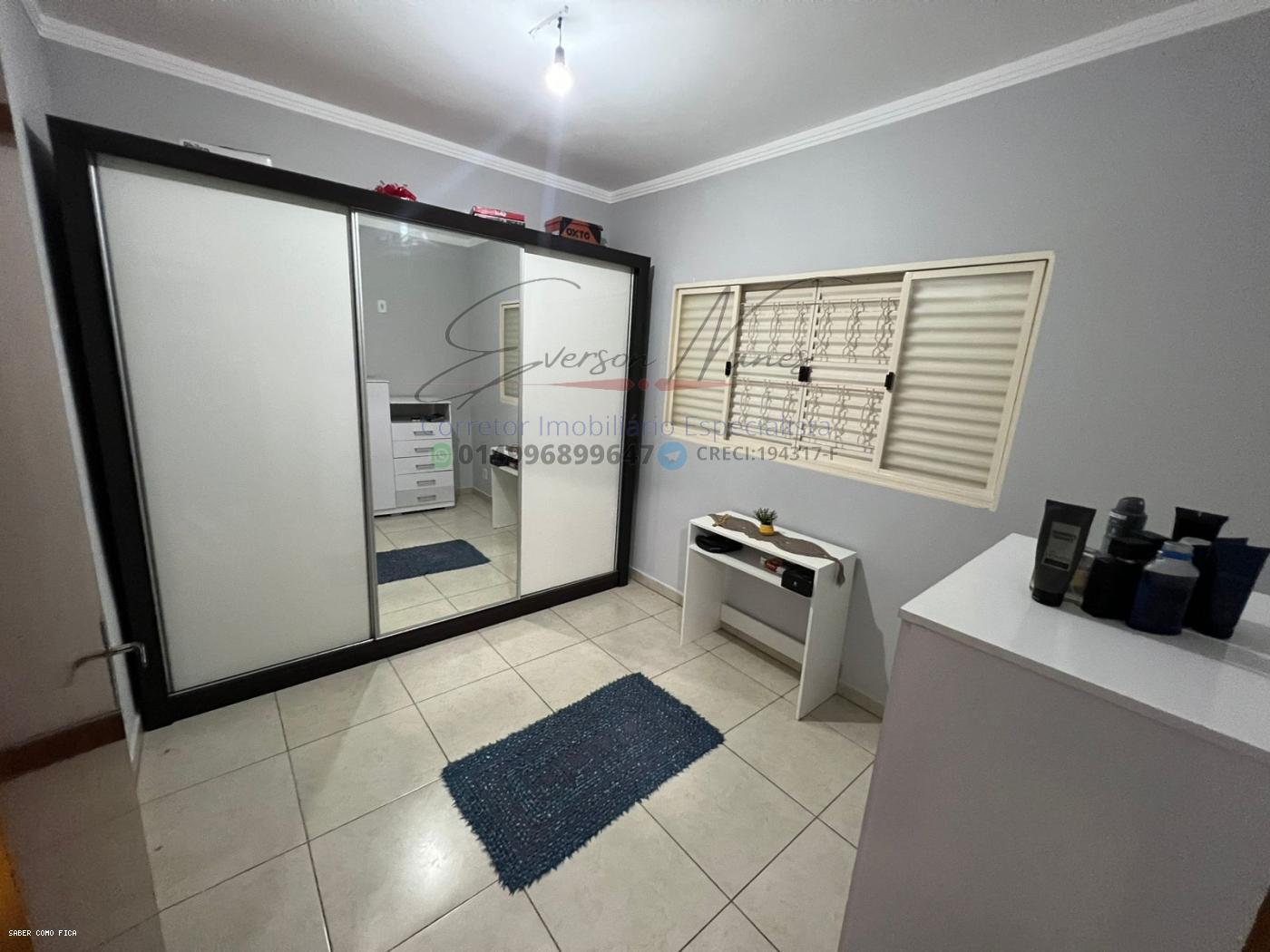 Casa à venda com 3 quartos, 225m² - Foto 8