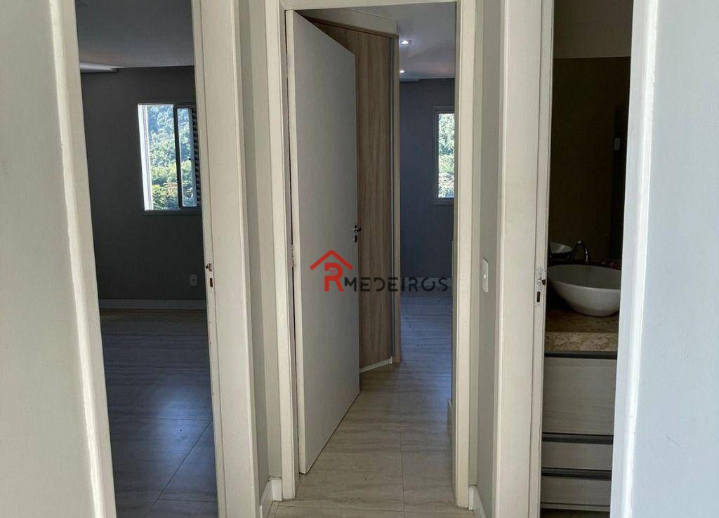 Apartamento à venda com 2 quartos, 70m² - Foto 9