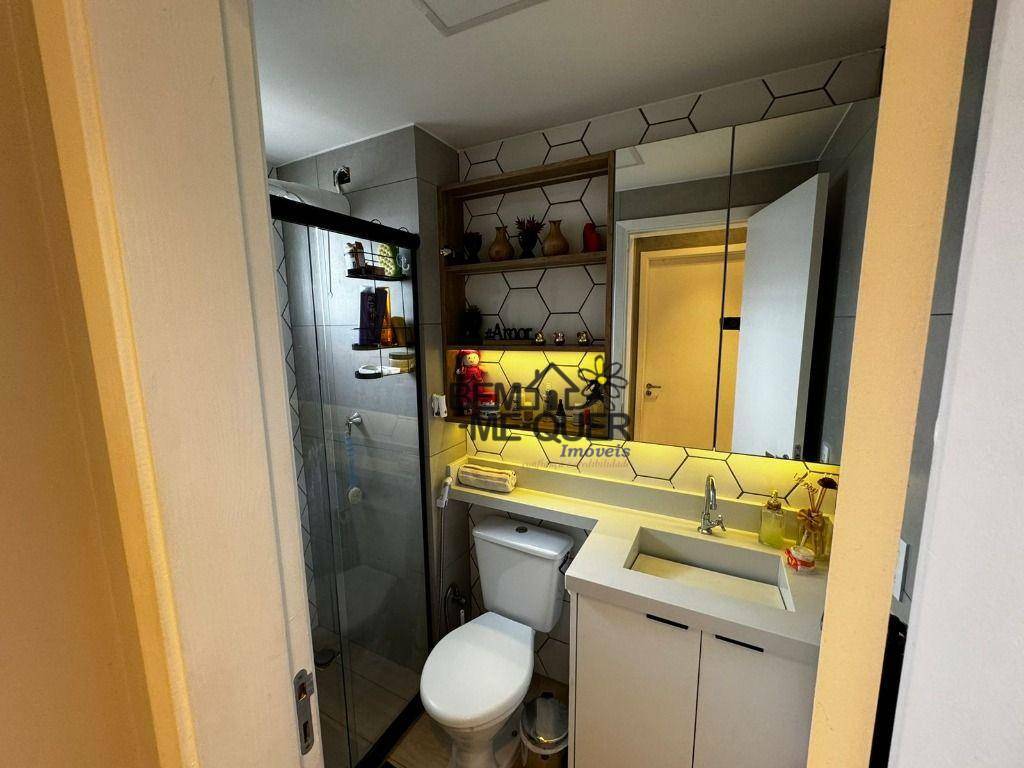 Apartamento à venda com 2 quartos, 40m² - Foto 8