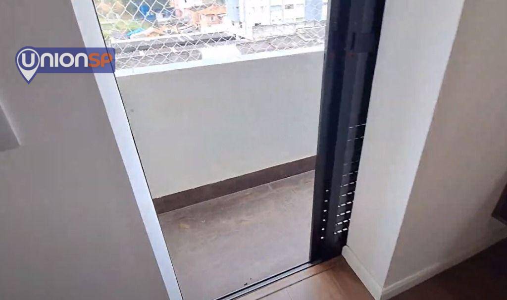 Apartamento à venda com 2 quartos, 70m² - Foto 10