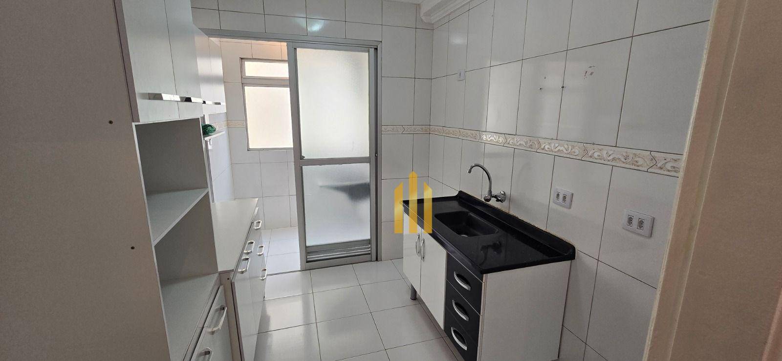 Apartamento para alugar com 2 quartos, 48m² - Foto 6