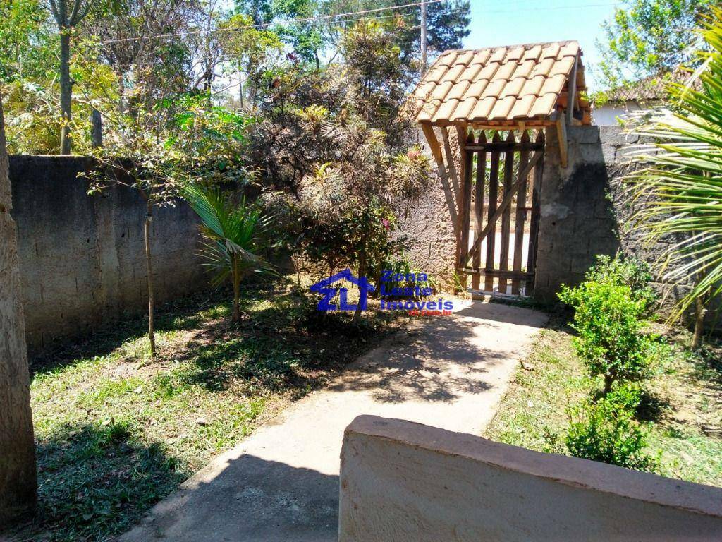 Chácara à venda com 2 quartos, 70m² - Foto 8