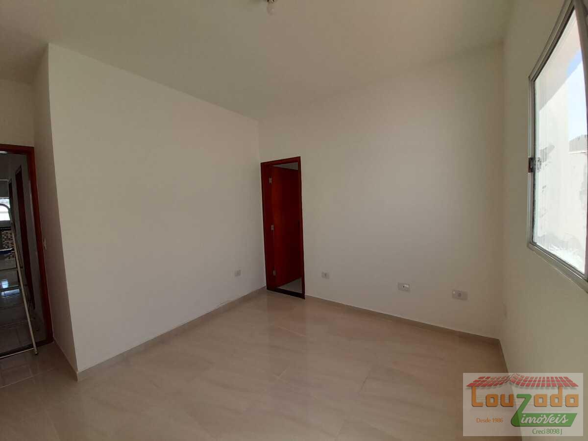 Casa à venda com 2 quartos, 150m² - Foto 9