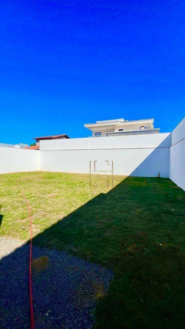 Casa de Condomínio à venda com 3 quartos, 450M2 - Foto 2