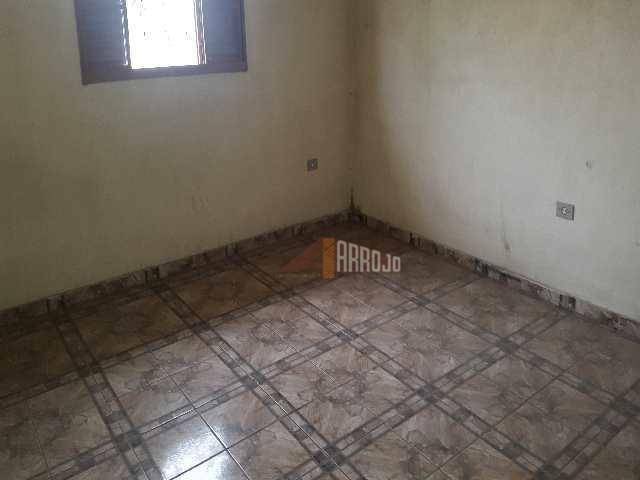 Casa à venda com 1 quarto, 200m² - Foto 5