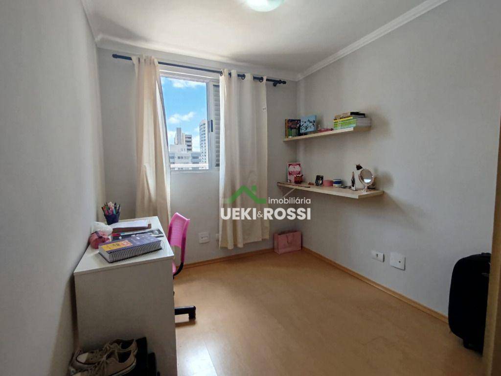 Apartamento à venda com 2 quartos, 65m² - Foto 10