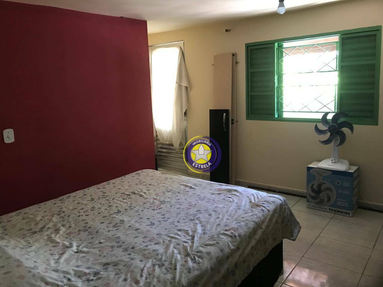 Casa à venda com 2 quartos, 250M2 - Foto 8