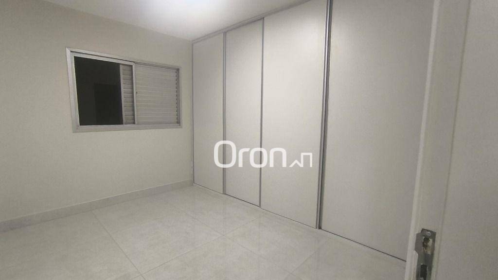 Apartamento à venda com 3 quartos, 79m² - Foto 3