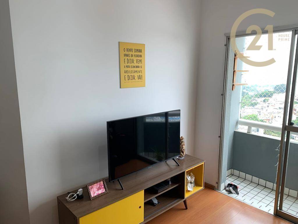 Apartamento à venda com 2 quartos, 65m² - Foto 4