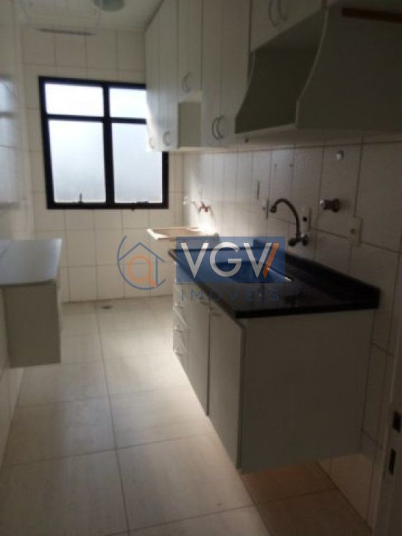 Apartamento à venda com 2 quartos, 49m² - Foto 7