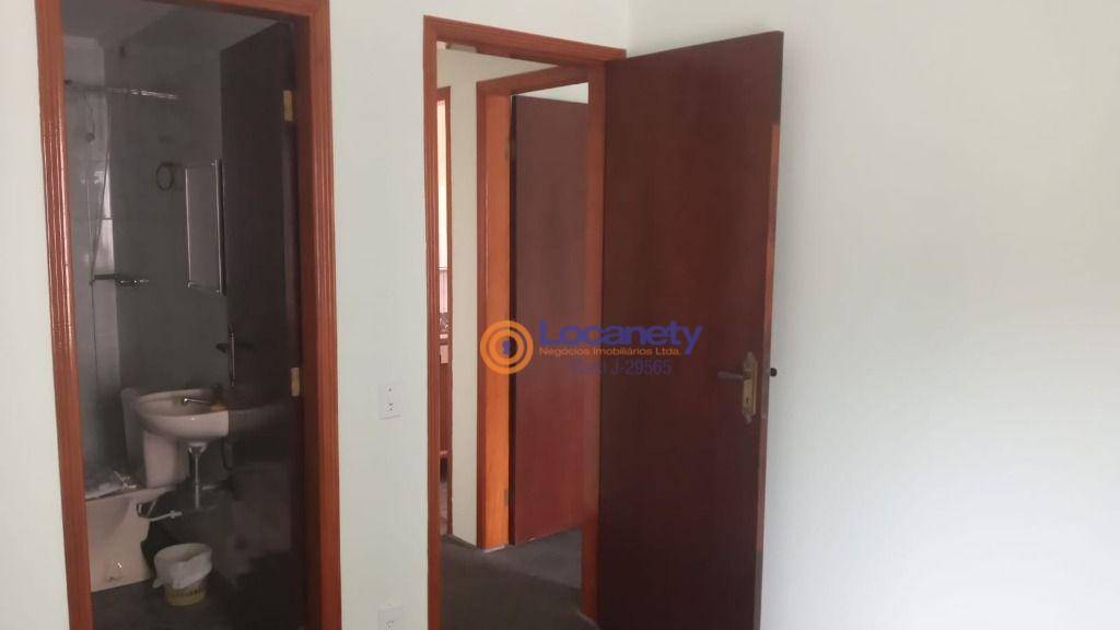 Apartamento à venda com 2 quartos, 56m² - Foto 10