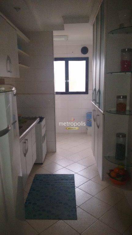 Apartamento para alugar com 2 quartos, 62m² - Foto 11