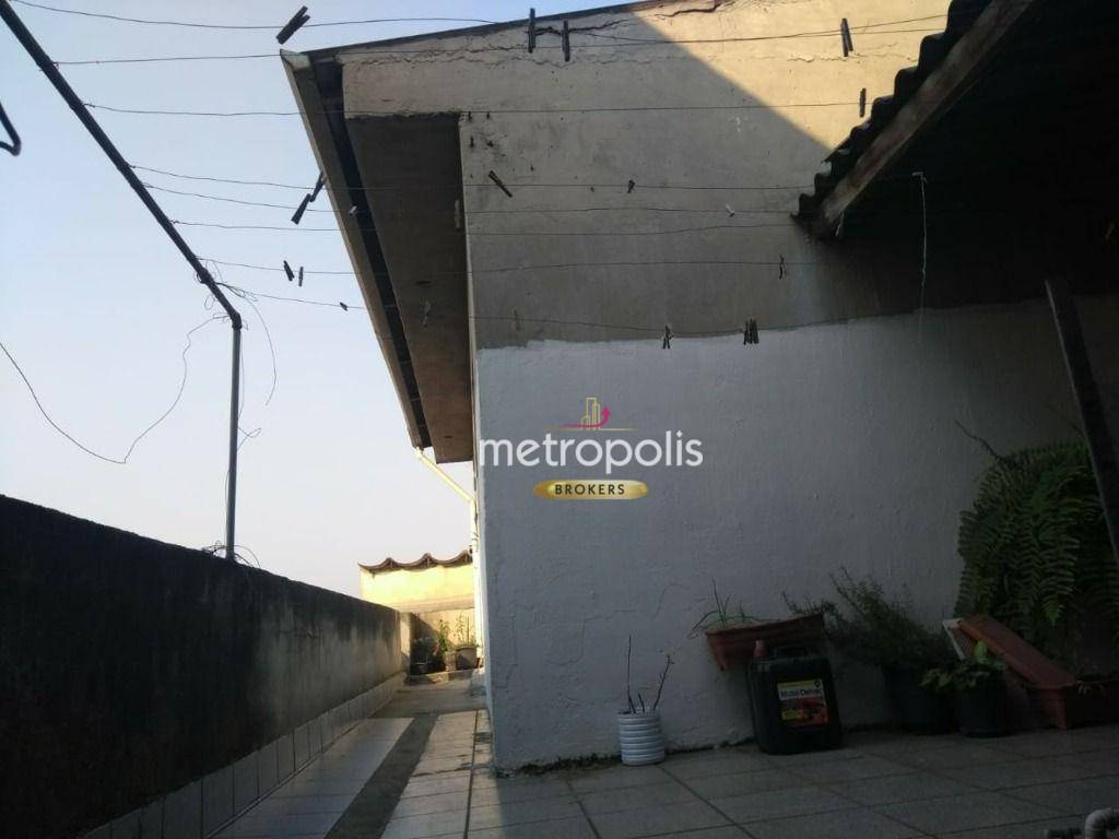 Sobrado à venda com 4 quartos, 200m² - Foto 40