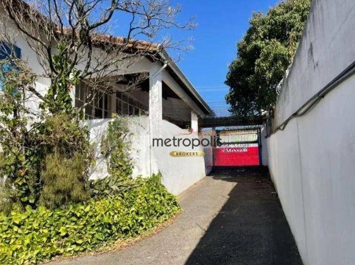 Casa à venda e aluguel com 3 quartos, 327m² - Foto 20