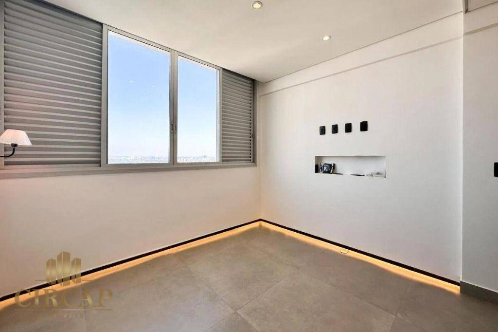 Apartamento à venda com 2 quartos, 70m² - Foto 21