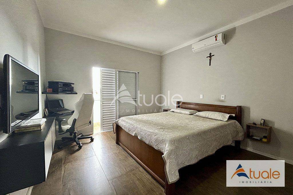 Casa de Condomínio à venda com 4 quartos, 232m² - Foto 17