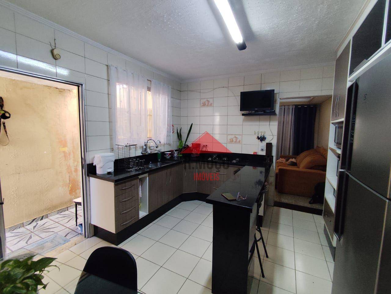 Sobrado à venda com 4 quartos, 140m² - Foto 5
