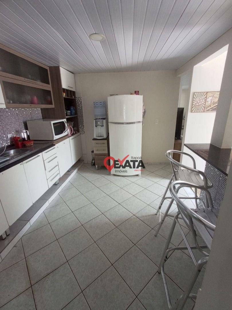 Sobrado à venda com 9 quartos, 300m² - Foto 29