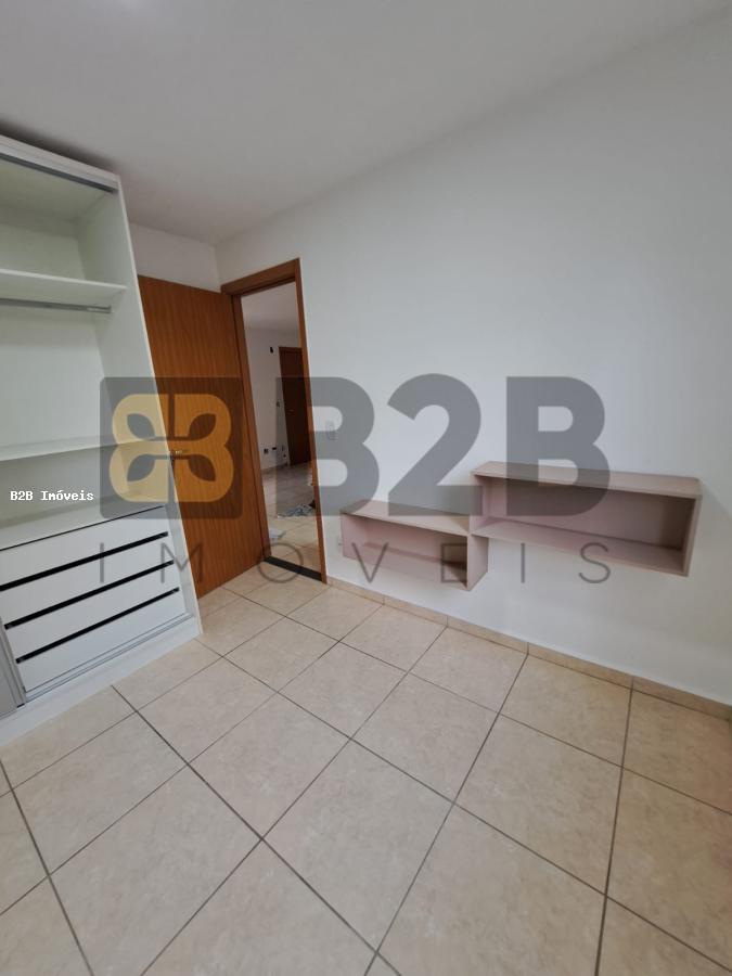 Apartamento à venda com 2 quartos, 42m² - Foto 9