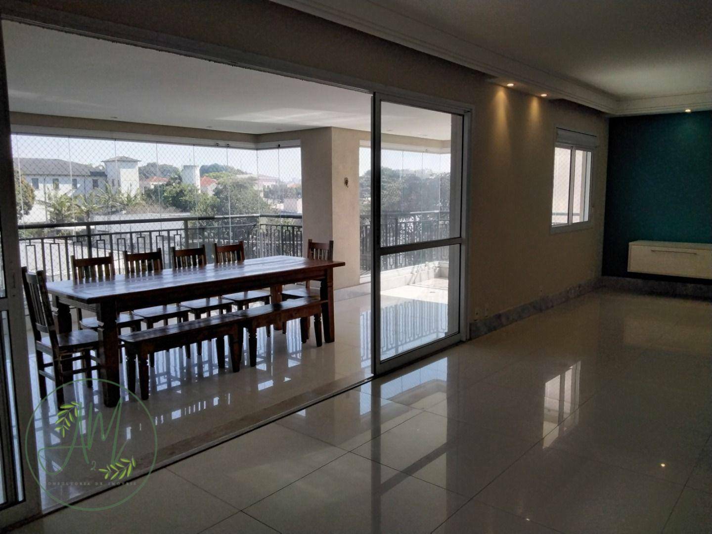 Apartamento à venda com 3 quartos, 213M2 - Foto 2