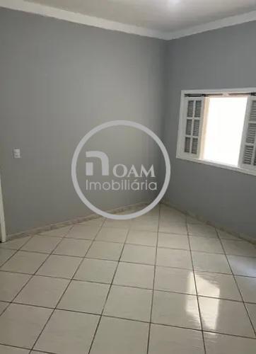 Casa à venda com 4 quartos, 200m² - Foto 10