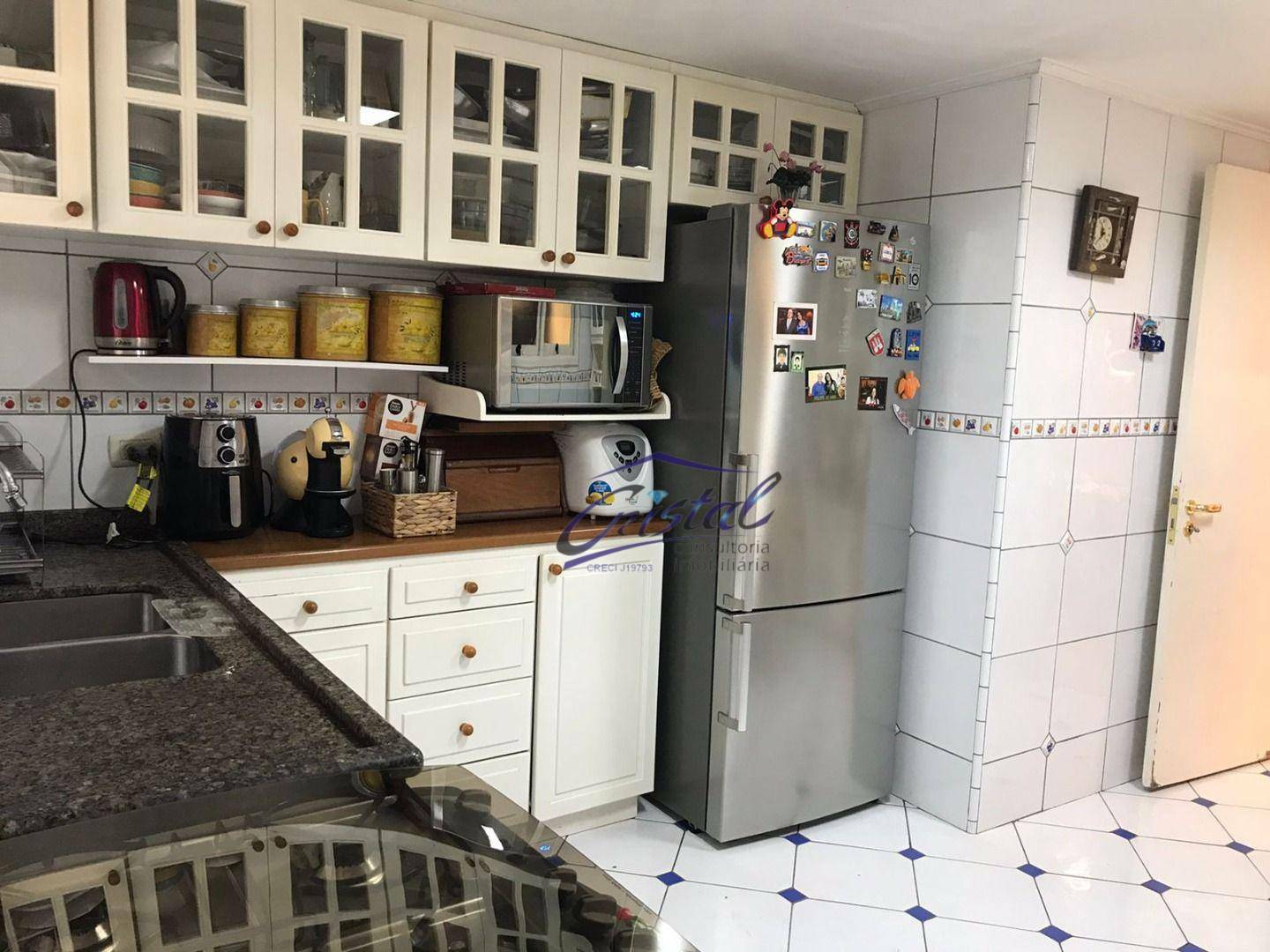 Casa de Condomínio à venda e aluguel com 3 quartos, 228m² - Foto 11